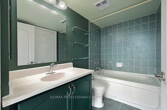 1203 - 2121 Lake Shore Blvd W, Condo with 1 bedrooms, 1 bathrooms and null parking in Etobicoke ON | Image 18
