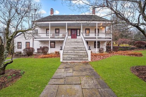 15 Inningwood Rd, Ossining, NY, 10562-2203 | Card Image