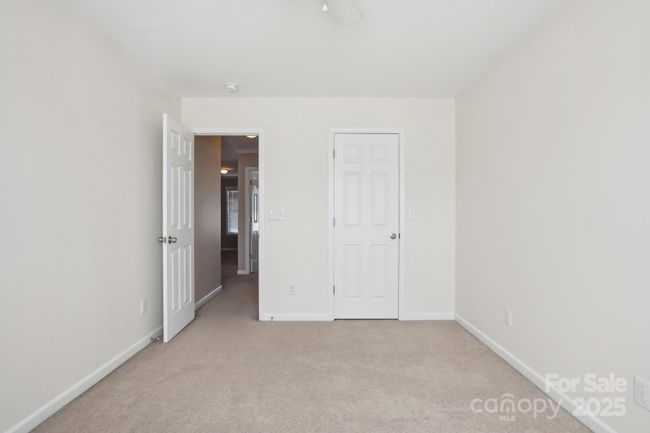 Bedroom #4 | Image 31