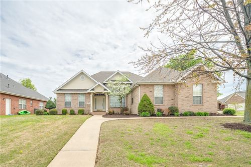 5311 S 45th St, Rogers, AR, 72758-8900 | Card Image