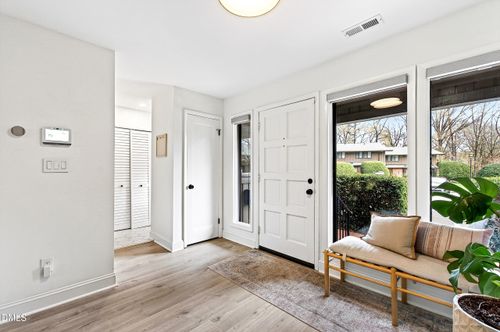 907 Oak Tree Dr, Chapel Hill, NC, 27517-4074 | Card Image
