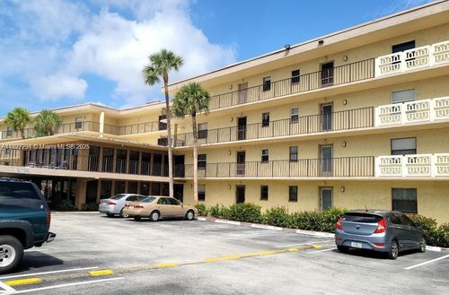 apt-402-9355 Sw 8th St, Boca Raton, FL, 33428-6884 | Card Image