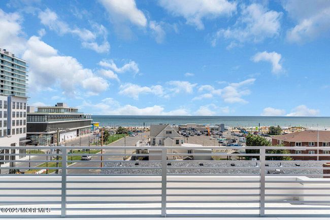 rooftop terrace with ocean view | Image 7