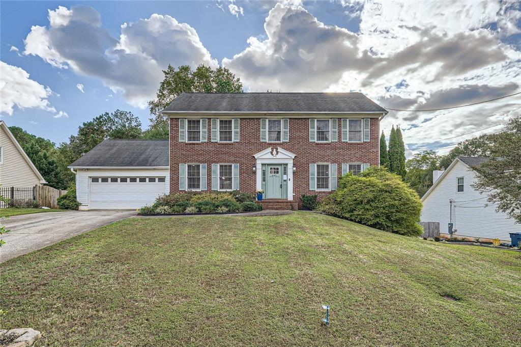 Deer Oaks Dr, Lawrenceville, GA 30044