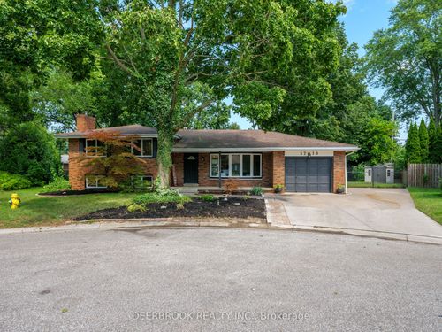 5710 Dalton Ave, LaSalle, ON, N9H1M8 | Card Image