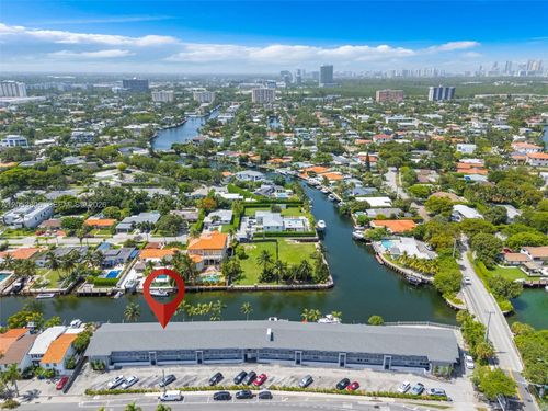 102-2225 Ne 123rd Street, North Miami, FL, 33181 | Card Image