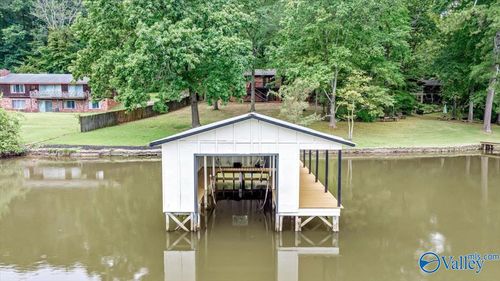 3604 Lindsey Lane, Guntersville, AL, 35976 | Card Image