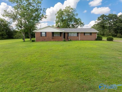 809 City Park Dr Se, Arab, AL, 35016-1445 | Card Image