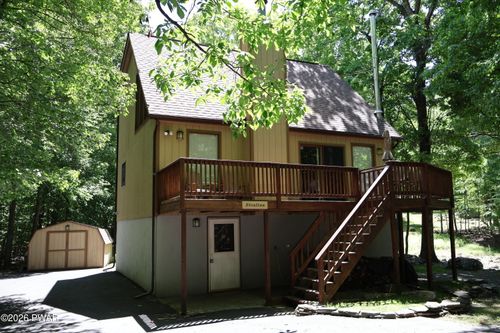 108 Crestview Ct, Hawley, PA, 18428-4045 | Card Image