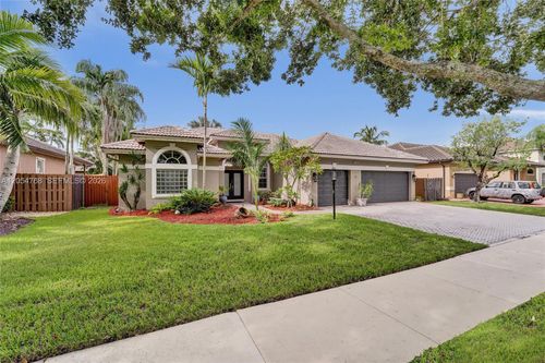 16366 Mariposa Cir N, Fort Lauderdale, FL, 33331-4659 | Card Image