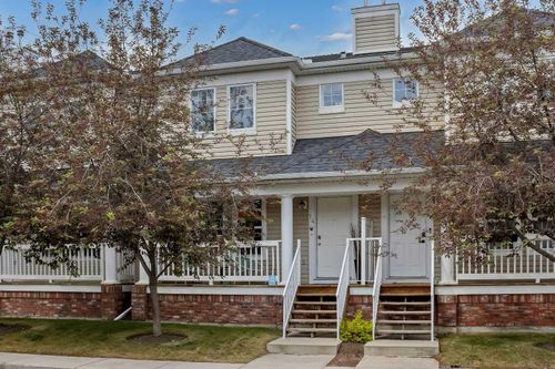 74 Country Village Gate Ne, Calgary, AB, T3K0L5 | Card Image