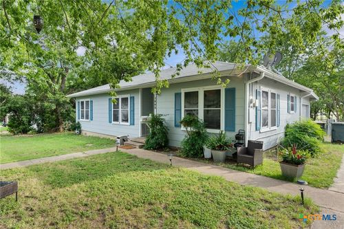 1802 Vine St, Georgetown, TX, 78626-7230 | Card Image