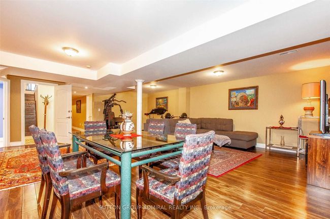 9 Amalfi Crt, House other with 5 bedrooms, 4 bathrooms and 2 parking in Vaughan ON | Image 36