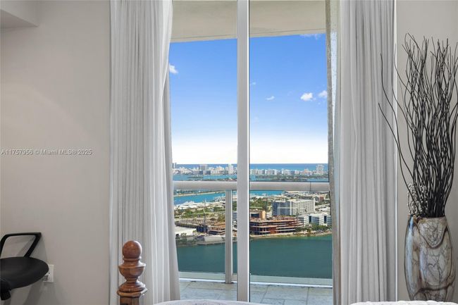 APT-4808 - 50 Biscayne Blvd, Condo with 2 bedrooms, 2 bathrooms and null parking in Miami FL | Image 40