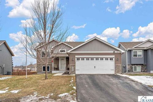 1107 Village St Se, New Prague, MN, 56071-2476 | Card Image