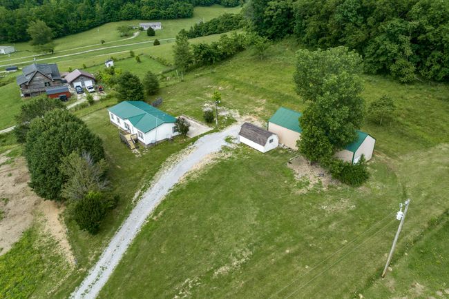 8869 Enterprise Rd, House other with 4 bedrooms, 2 bathrooms and null parking in Mount Pleasant TN | Image 23