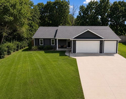 58972 Spring Creek Trl, Elkhart, IN, 46516-6284 | Card Image
