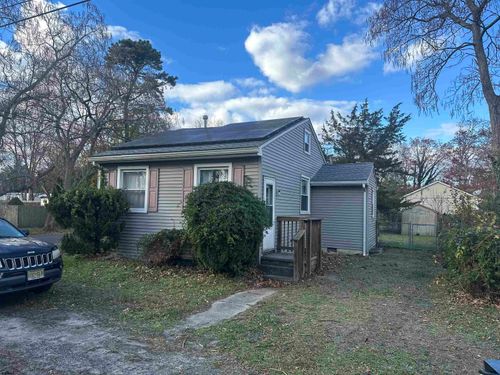 16 Woodrow Ave, Egg Harbor Twp, NJ, 08234-1927 | Card Image