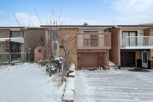 107 Braymore Blvd, Scarborough, ON, M1B2N6 | Card Image