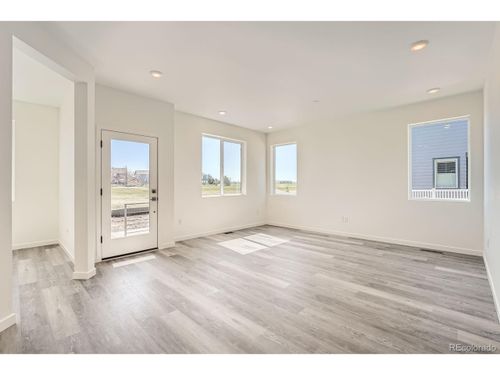 1236 S Algonquian St, Aurora, CO, 80018-1000 | Card Image