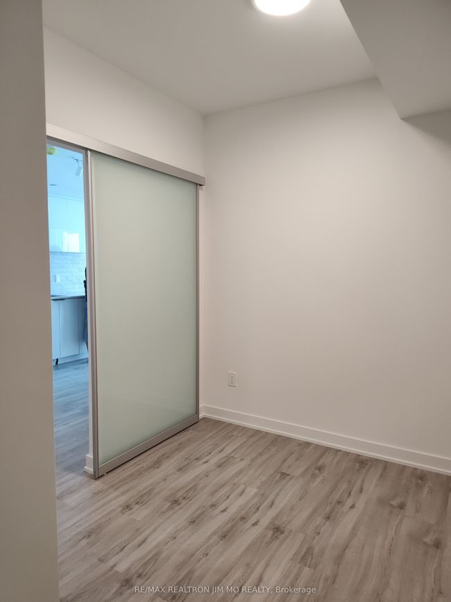252 Church St, Condo with 2 bedrooms, 2 bathrooms and null parking in Toronto ON | Image 11