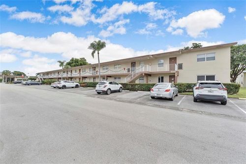 105-7300 Nw 4th Pl, Margate, FL, 33063-4221 | Card Image