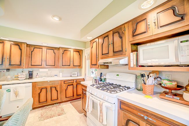 406 E Fine St, House other with 3 bedrooms, 2 bathrooms and 5 parking in Ashkum IL | Image 20