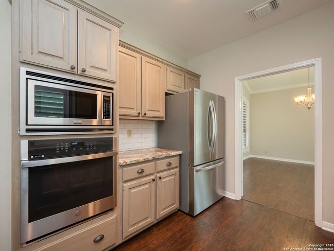 29602 Terra Vis, House other with 3 bedrooms, 2 bathrooms and null parking in Fair Oaks Ranch TX | Image 12