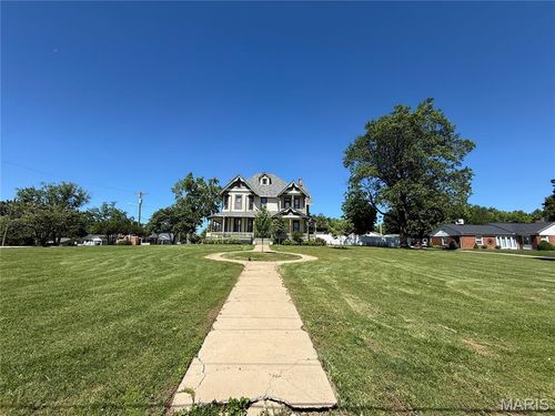 714 Farrar St, Fredericktown, MO, 63645-1616 | Card Image