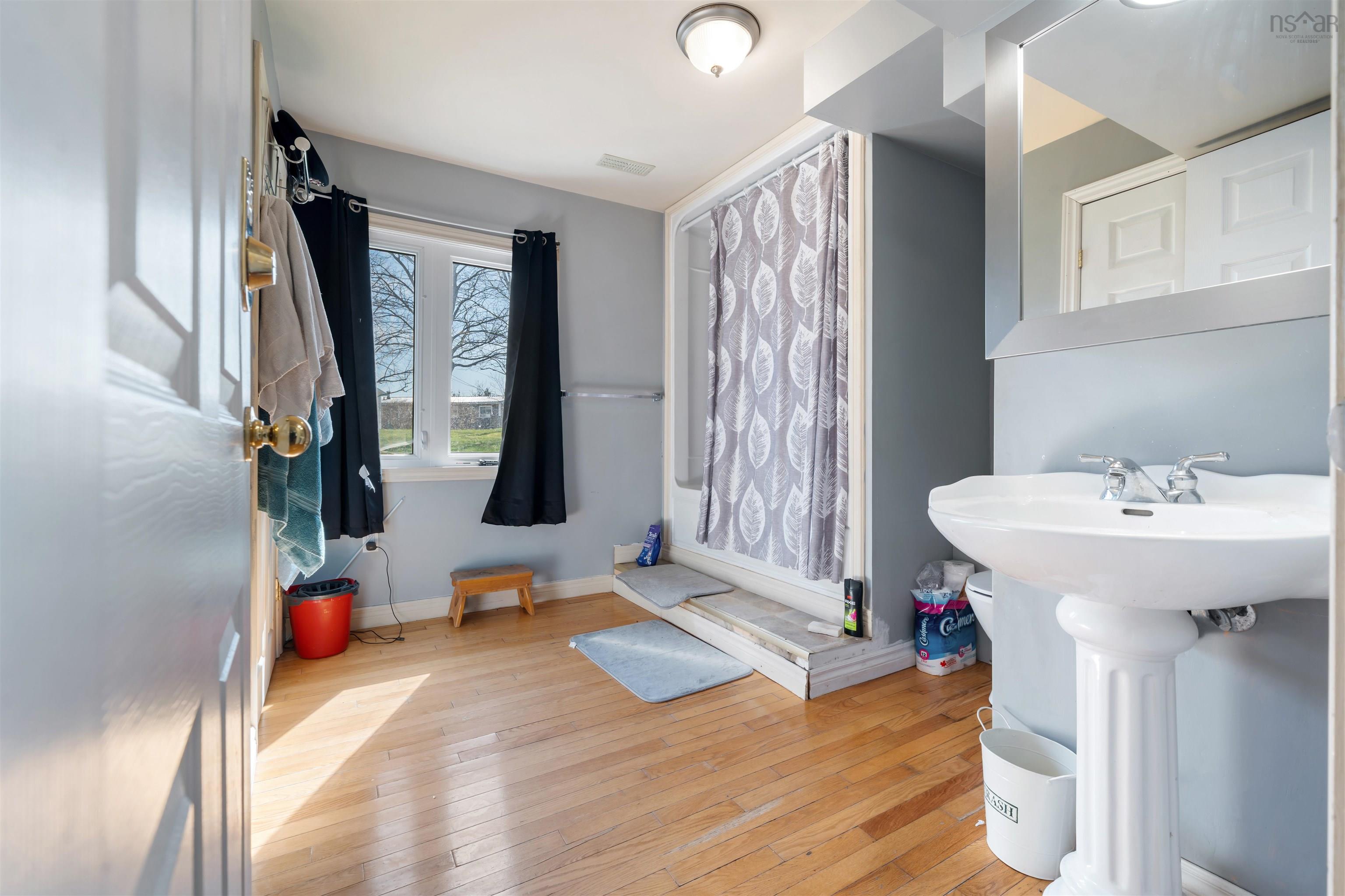 Residential Income in Port Hawkesbury