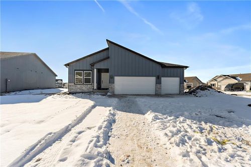 501 Woodview Dr, Raymore, MO, 64083-8367 | Card Image