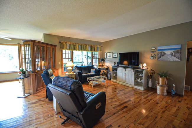 3350 Kosec Dr, House other with 3 bedrooms, 3 bathrooms and null parking in Red Wing MN | Image 6