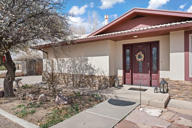 69 Midway Rd, House other with 5 bedrooms, 4 bathrooms and null parking in Lemitar NM | Image 5