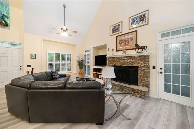 122 Woodstream Pt, House other with 4 bedrooms, 4 bathrooms and null parking in Big Canoe GA | Image 7