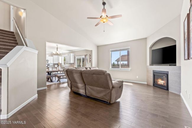 1589 Valhalla Loop039 | Image 9