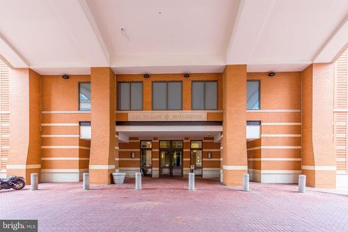 102-2720 S Arlington Mill Dr, ARLINGTON, VA, 22206-3404 | Card Image