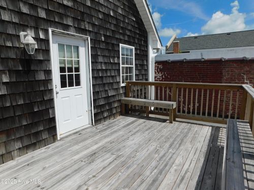 b-113 Turner St, Beaufort, NC, 28516-2138 | Card Image