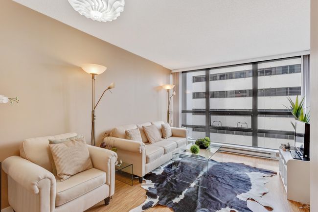 1227 - 933 Hornby Street, Condo with 1 bedrooms, 1 bathrooms and 1 parking in Vancouver BC | Image 4