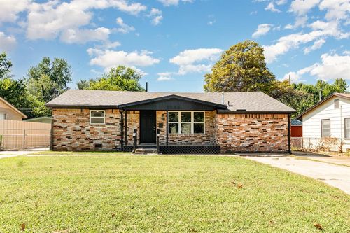 3321 Brookside Dr, Midwest City, OK, 73110-7228 | Card Image