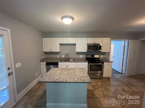 4641 General Pershing Dr, Charlotte, NC, 28209-2809 | Card Image