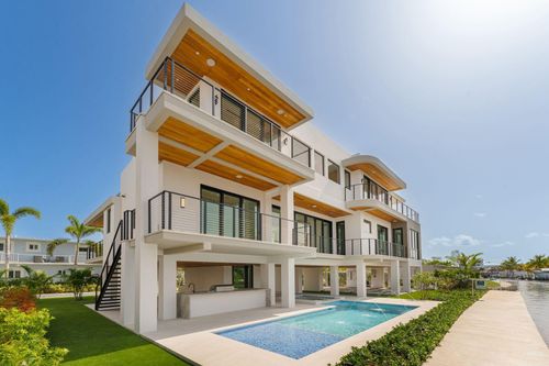 a-301 Buttonwood Cir, Key Largo, FL, 33037-4202 | Card Image