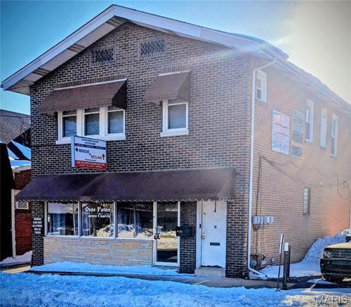 8206 Gravois Rd, Saint Louis, MO, 63123-4725 | Card Image