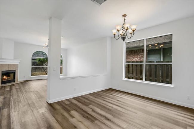 17028 Jigsaw Pathway, House other with 4 bedrooms, 2 bathrooms and 4 parking in Round Rock TX | Image 7