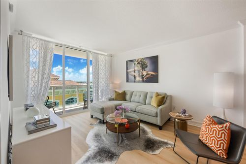 apt-1580-350 Se 2nd St, Fort Lauderdale, FL, 33301-1989 | Card Image