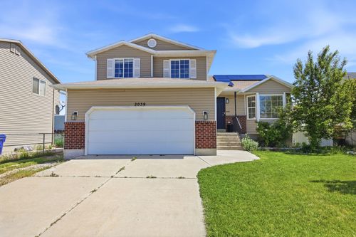 2039 Fremont Crest Ave, Syracuse, UT, 84075-9042 | Card Image