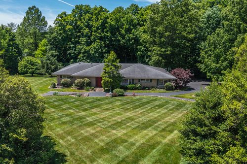 1964 Shadybrook Ln, Lexington, KY, 40502-3035 | Card Image