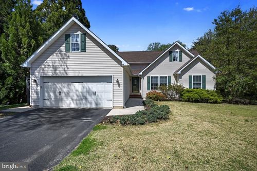 19 Huntley Cir, DOVER, DE, 19901-4405 | Card Image