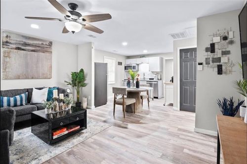 246 Aurora Ave Nw, Atlanta, GA, 30314-1302 | Card Image