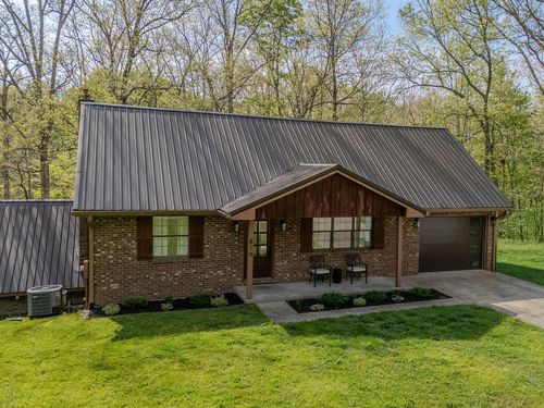 819 Fraley Dr, Morehead, KY, 40351-8884 | Card Image