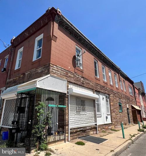 2013 S 5th St, Philadelphia, PA, 19148-2502 | Card Image
